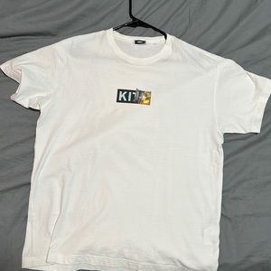 Kith men’s t shirt, size medium